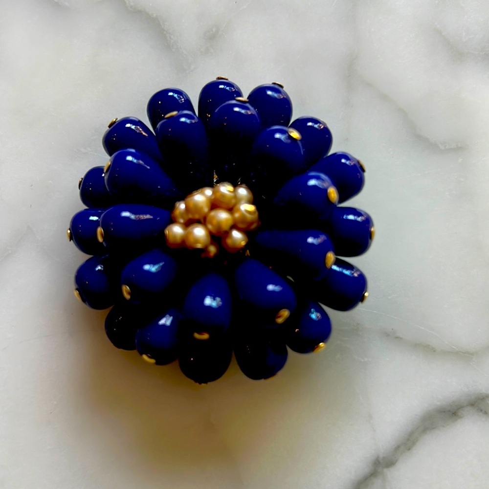 Marc Jacobs authentic brooch. Worn once. Blue stone with pearls in the center.